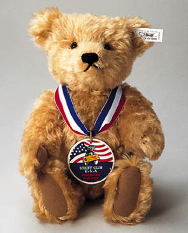 420801-steiff club-bear-sam.jpg