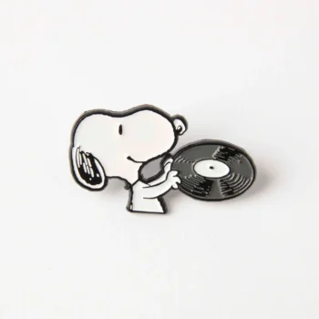 Magpie MA1641 Snoopy Peanuts Music Is Life Pin – Record product image