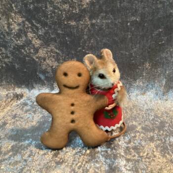 R John Wright Ginger - Christmas Mouse Limited Edition
